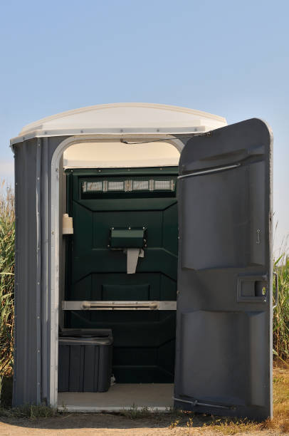 Portable Toilet Options We Offer in Green Valley, MD